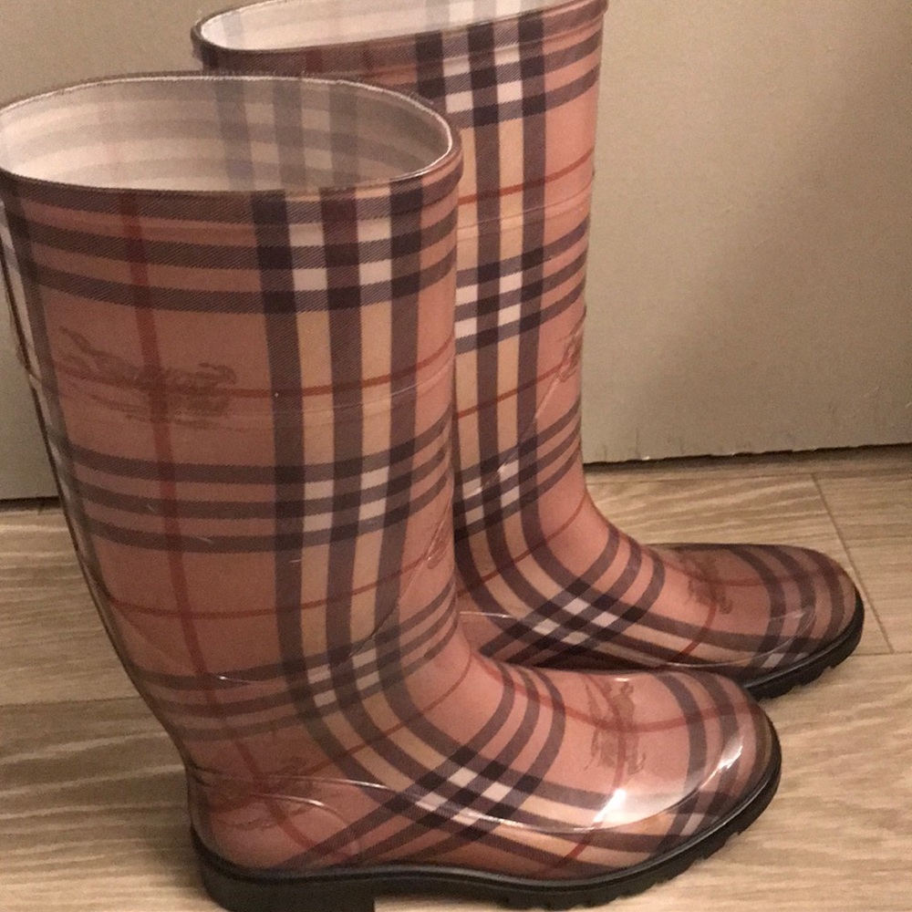 Burberry rain boots